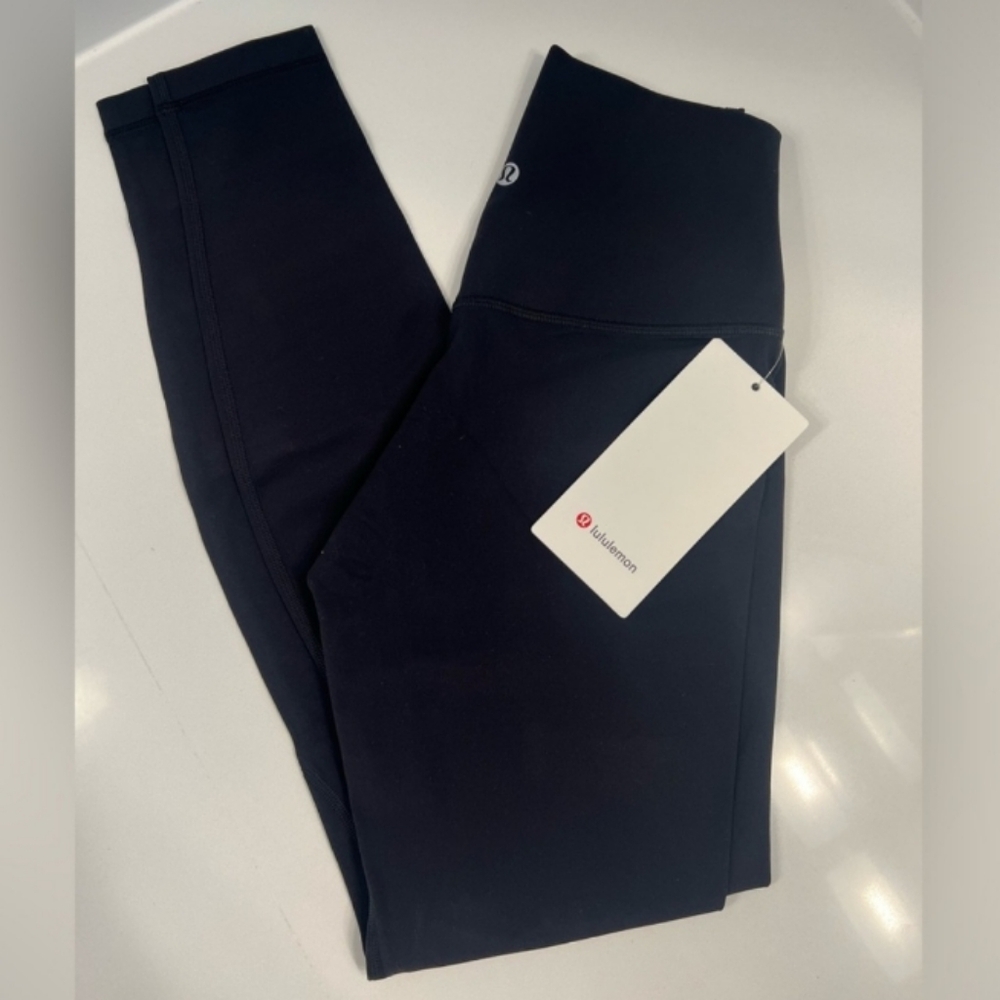 NWT 🍋  Lululemon 🍋 Align 28" Black Size 6